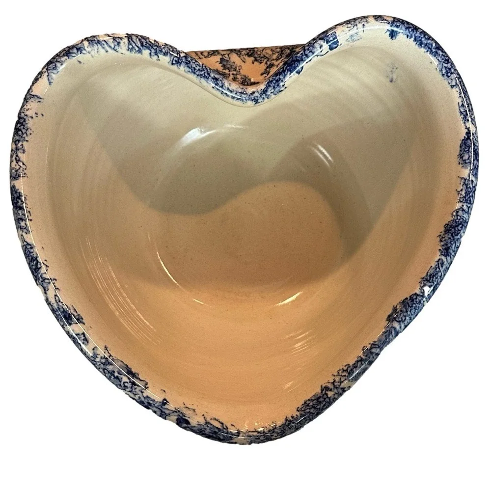 Casey Pottery Heart Shaped Speckled Sponge Pattern‎ Blue Stoneware Pottery Bowl